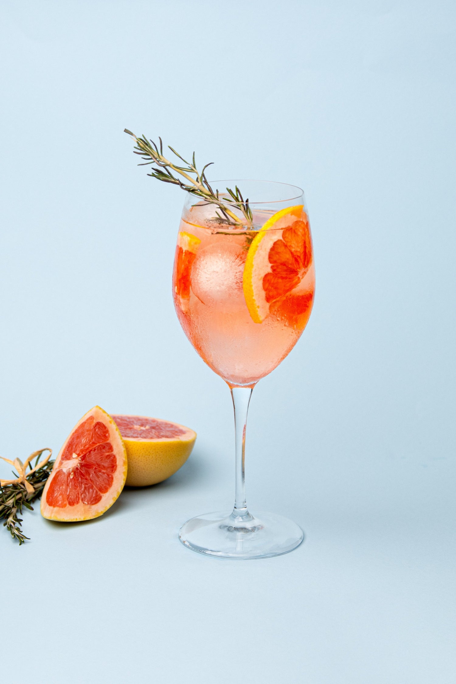 Spritz Pamplemousse et Romarin – Statera Spirits